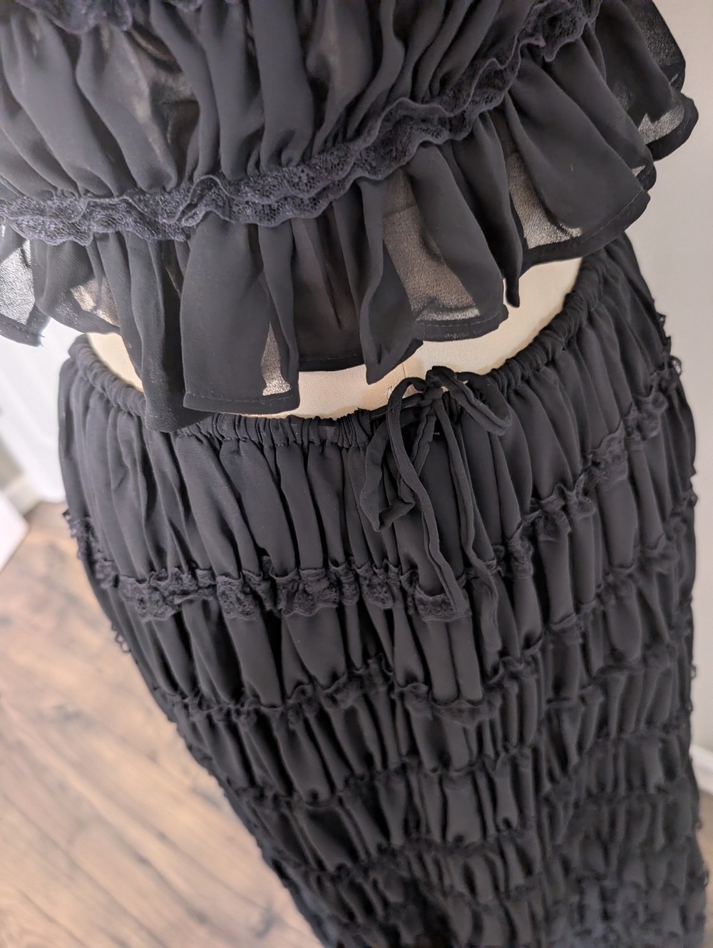 Mable Black Smocked Halter Crop Top & Maxi Skirt Set Size Medium - Picture 3 of 10